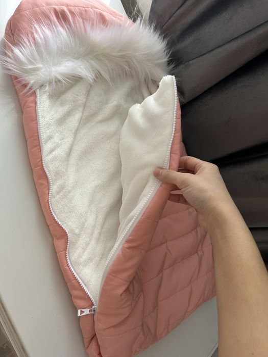 Продам конверт на выписку