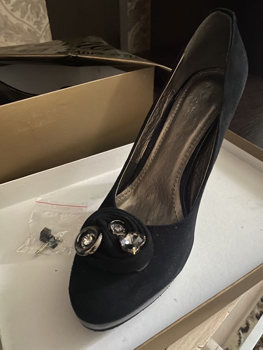 Туфли замшевые новая