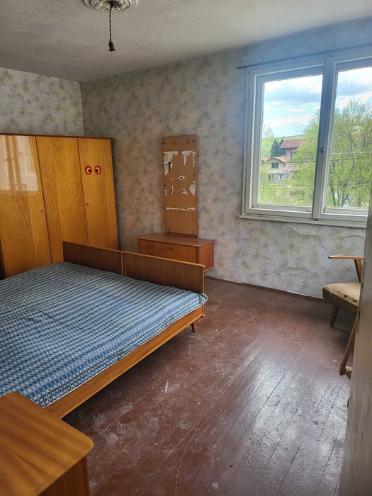 Продава се Къща в с. Драгичево, Област Перник - 120 кв.м за 742 €/кв.м - Снимка #11
