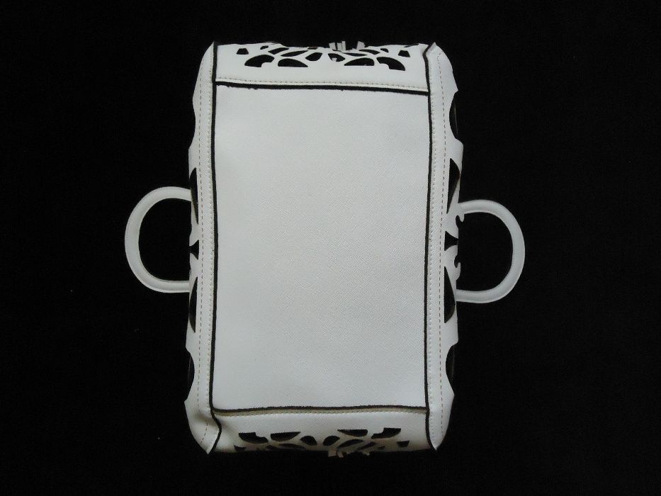 Set 2 in1 geanta dama piele eco alba dantelata decupata poseta femei