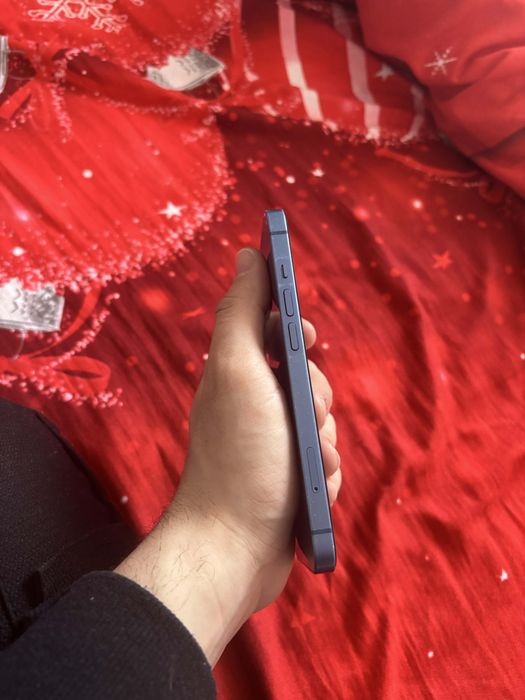 Vand iphone 13 128Gb Blue