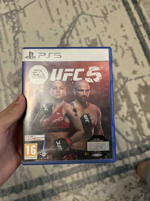 Продам игру юфс 5 для пс