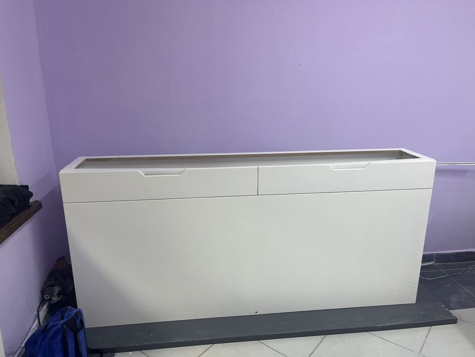 Продам витрины для телефонов