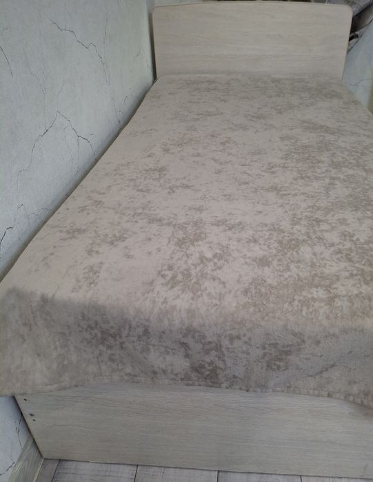 Кровать продаётся