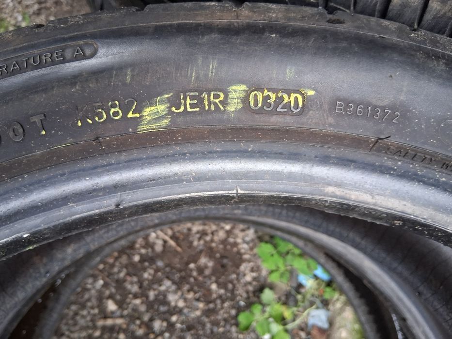 225 45 19 DUNLOP 4броя летни дот 2020г
