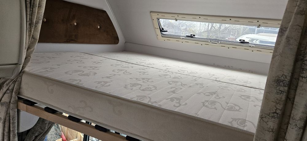 Autorulota Elnagh 2002