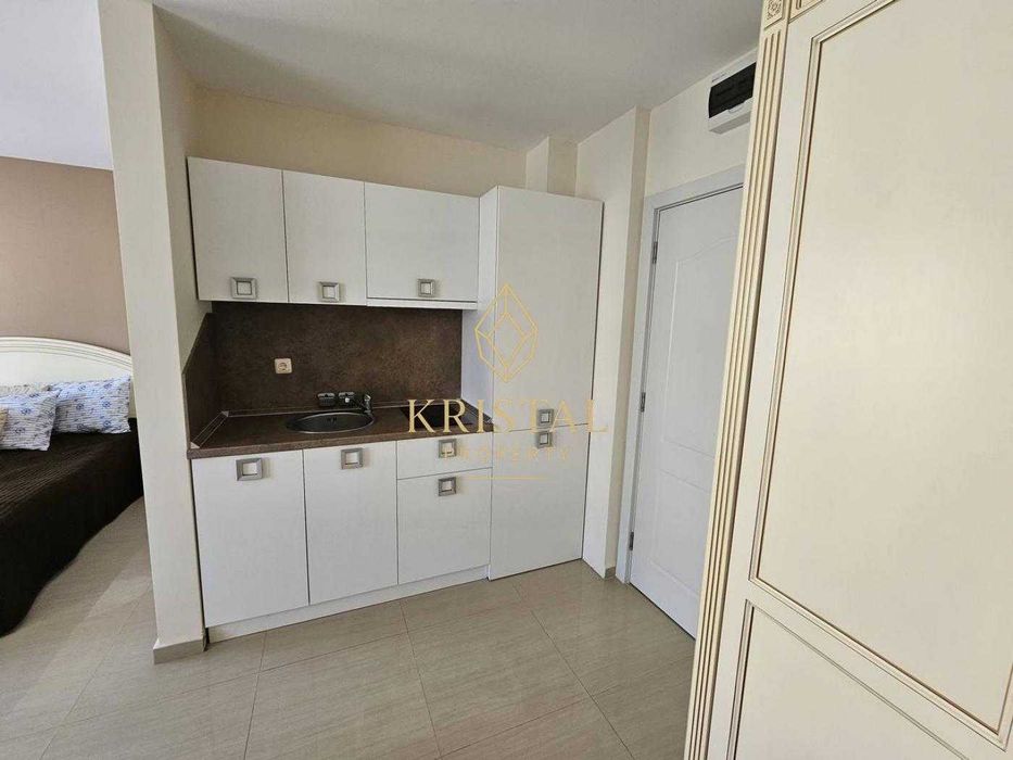 Продава се Едностаен апартамент в к.к. Слънчев бряг - 40 кв.м за 1388 €/кв.м - Снимка #5