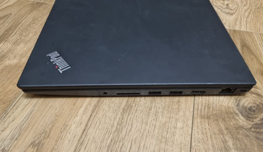 Lenovo Thinkpad T580 i5 8250u, 8 GB RAM, 256 GB ssd, display 4k