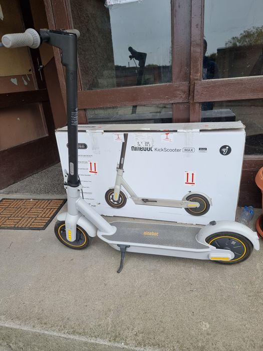 Тротинетка -скутер ninebot g30 max