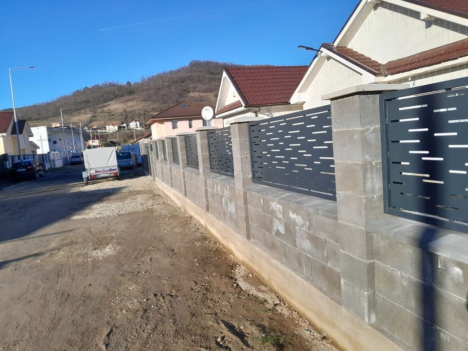 Porți, balustrade,scări interioare sau exterioare (confecții metalice)