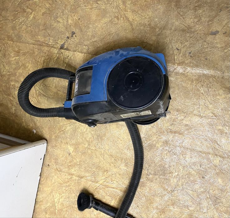 Пылесос SAMSUNG рабочий