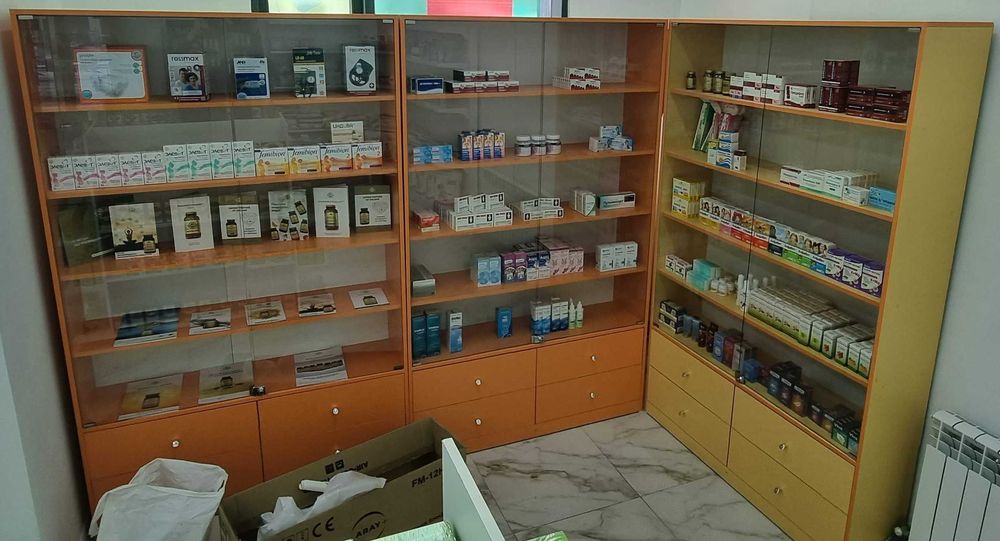 Продам шкафы около стеновые и островные