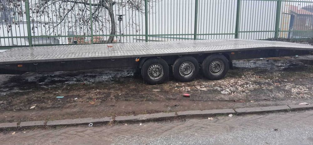 Продавам  двойна  платформа