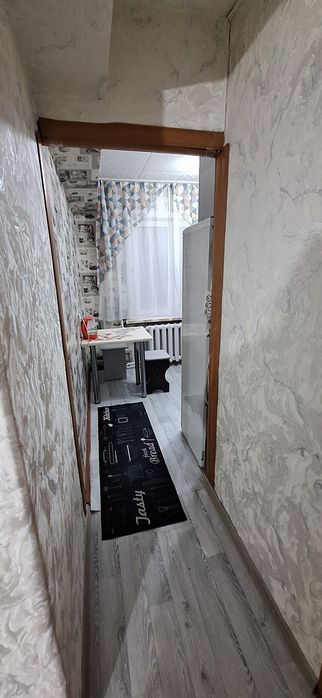 Продается 2-х ком на Бурова 37 /Хозяйка