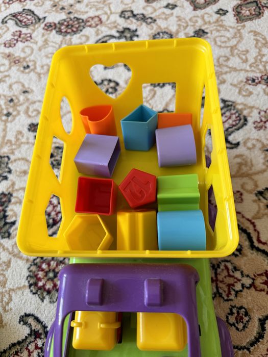 Продается детские игрушки