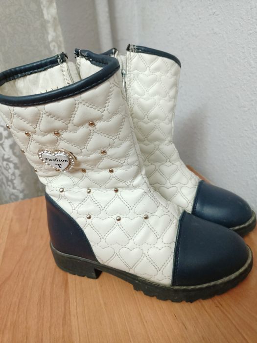 Сапожки для девочек