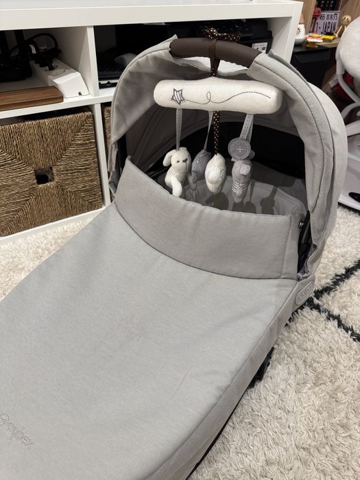 Кош за новородено Cybex Balios S Lux Stone Grey