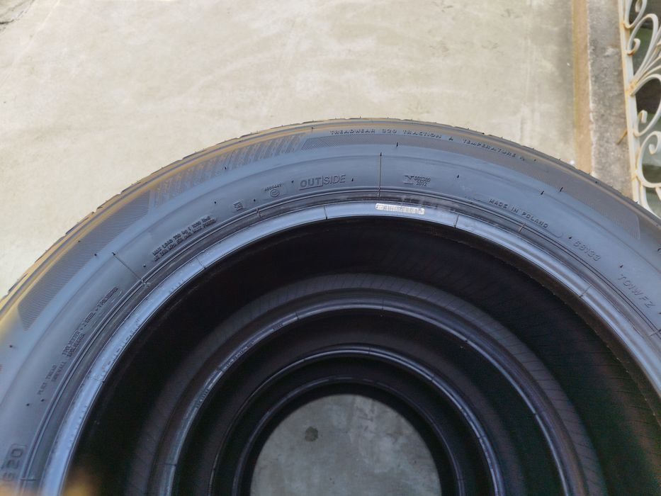 225 55 R17 Shina Brijistone