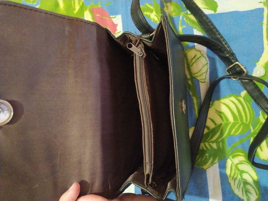 Сумка бананка новая