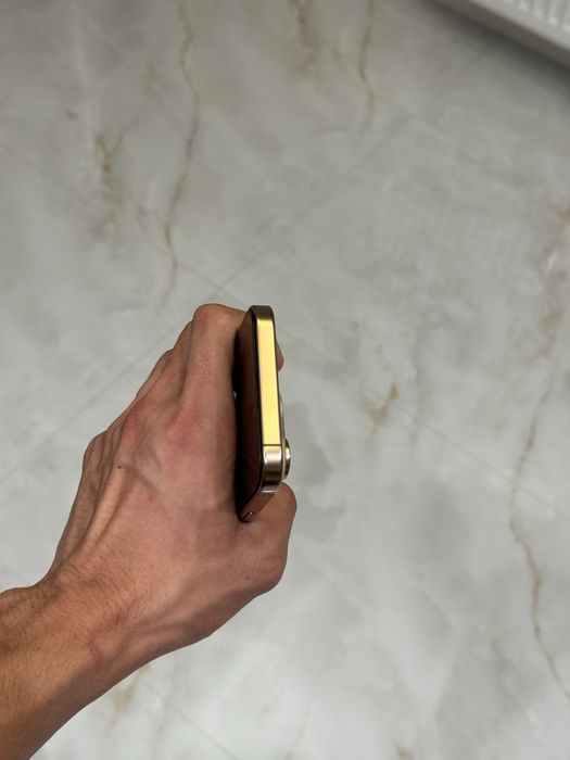 iPhone 16 Pro Max 256gb 99yomks