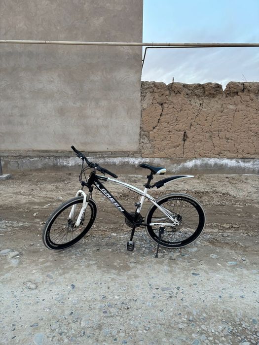 велик мощщный минус