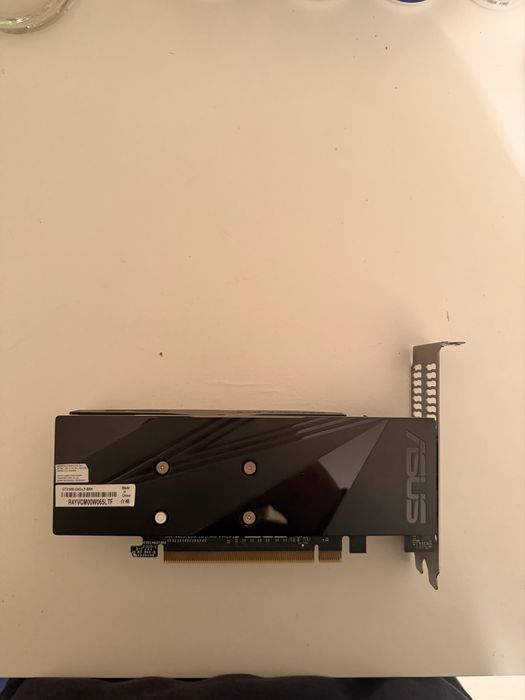 Nvidia ASUS GTX 1650 4GB