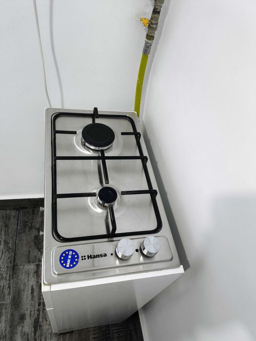 Garsoniera zona Nord, partial renovata, cu centrala termica