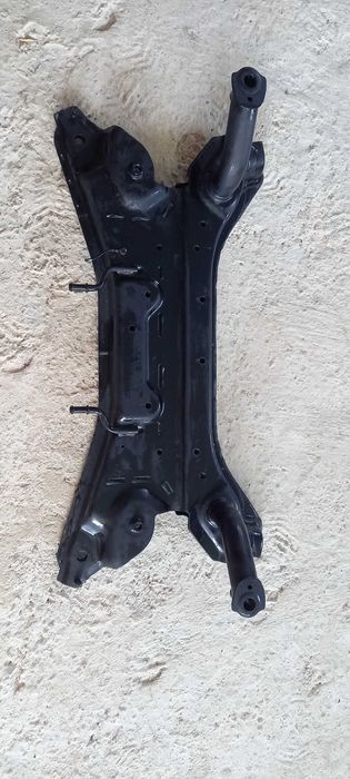 Преден мост за автомобил сузуки суифт