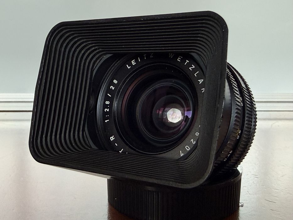 Продавам обектив Leitz Leica Elmarit-R 2,8/28mm
