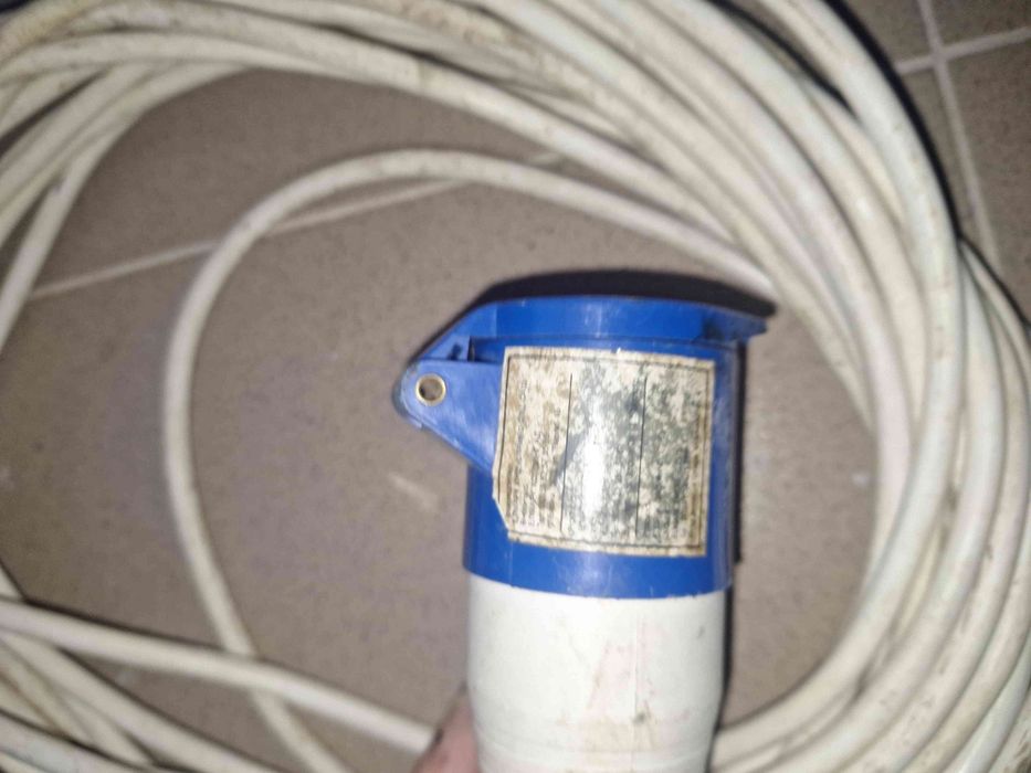 Захранващ кабел/преходник за каравана/кемпер контакт с дължина 17,5