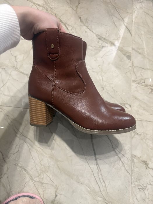 Нови Боти естествена кожа 36н