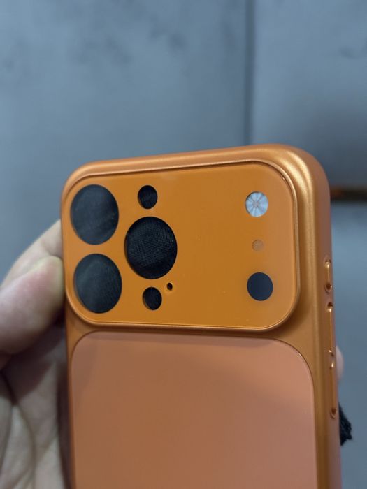 Чехол на iPhone 15 Pro Max