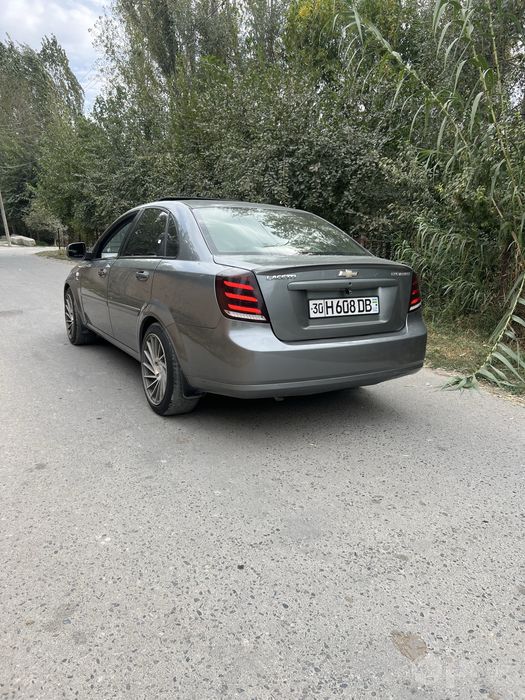 Lasetti gentra 2015 3 pozitsya