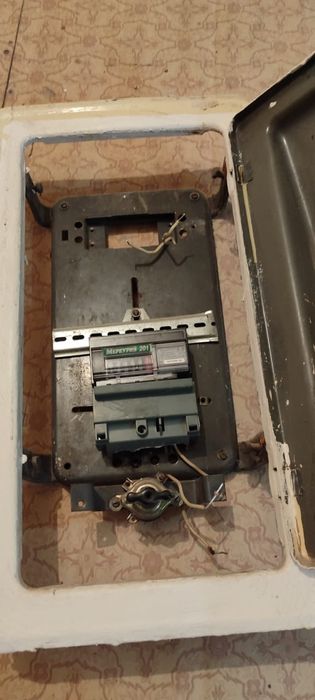 Продам электрический щит