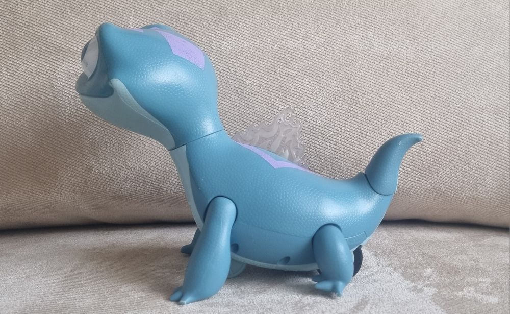 Барби кола и играчки от Леденото кралство 2 - гущерчето Саманта и Конч