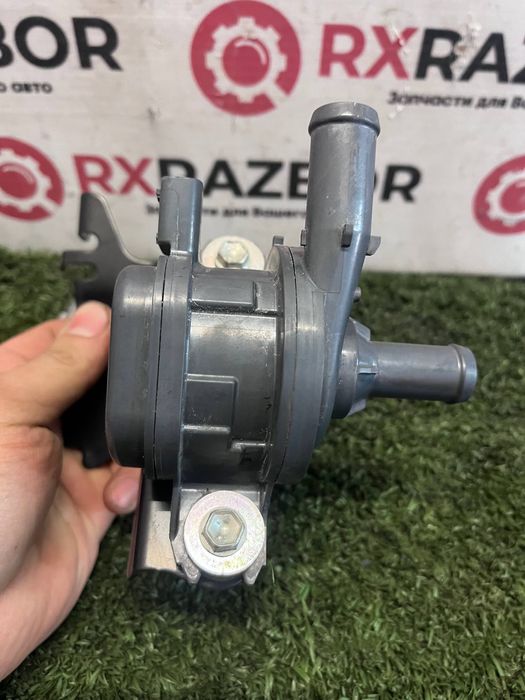 Помпа инвертора Lexus RX Лексус Рх 400h