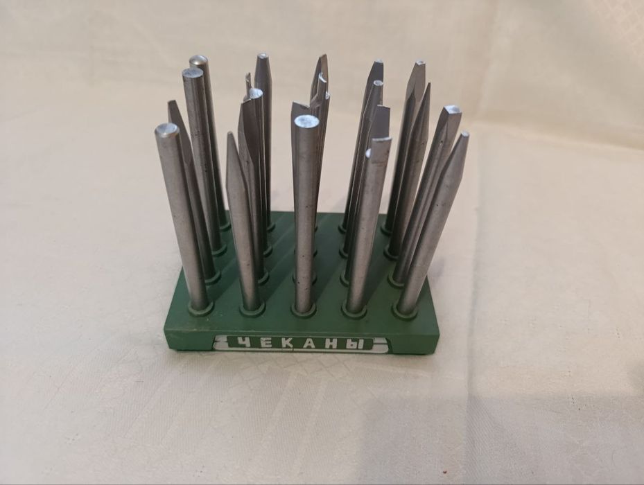 Чеканы набор инструменты для изготовления чеканки ( СССР 1977 г.)