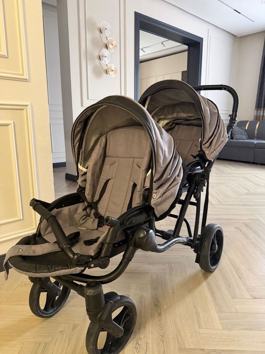 Коляска ,коляска для двойни , близнецов