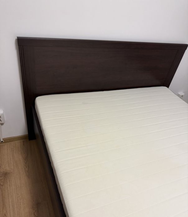 Pat Ikea 140x200cm, saltea inclusa