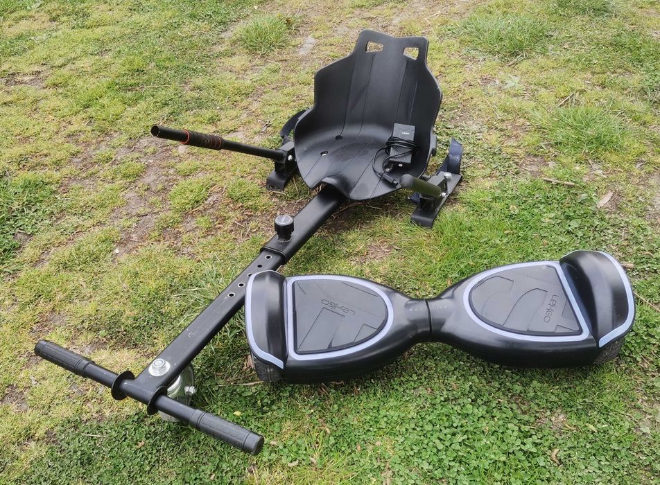 Vând set HOVERBOARD LEXGO SPARK + cadru karting. Stare foarte bună!