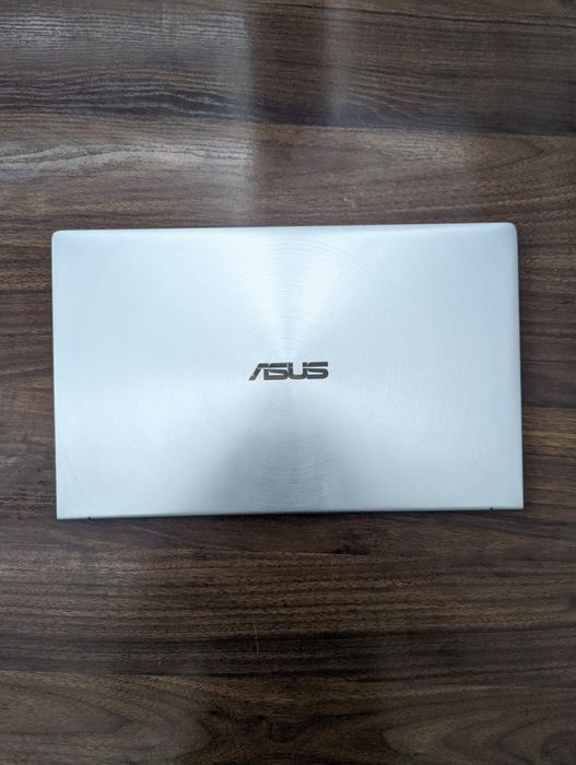 Ноутбук Asus Zenbook Core I5-10210U/8GB/512GB/MX250 2GB/14.0" FHD IPS
