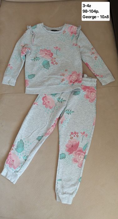 Детски комплекти различни размери George - 10лв