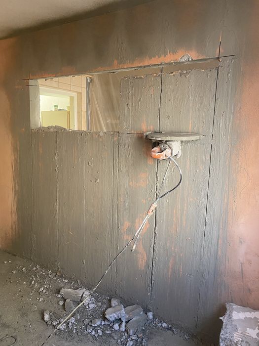 Tăiere beton trasee electrice/sanitare