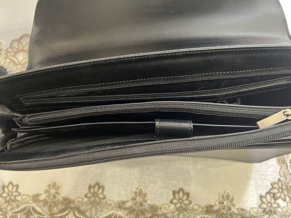 Портфель Giorgio Armani с кодовым замком