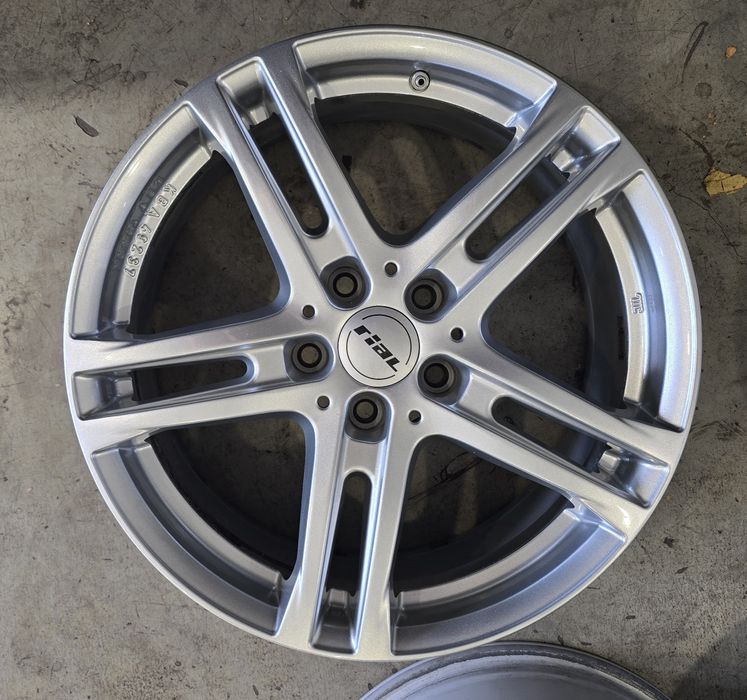 4 jante aluminiu 5x114.3 - 18 țoli