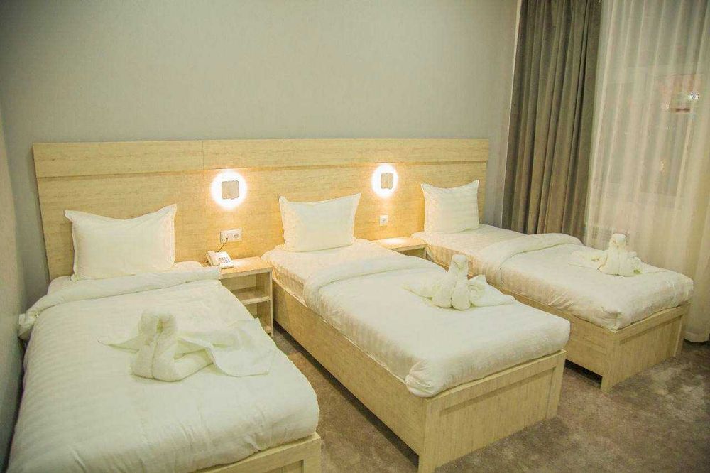 Мехмонхона 250 000 (Гостиница ) South Hotel 3***