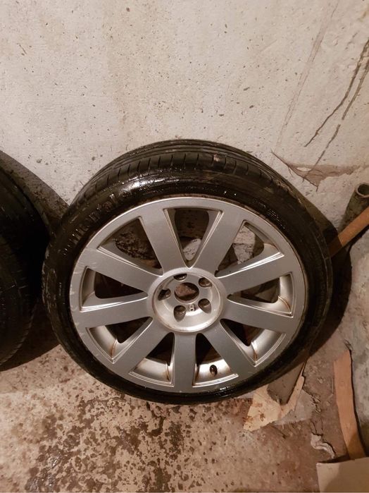 Джанти с гуми  18 цола 225 40 18