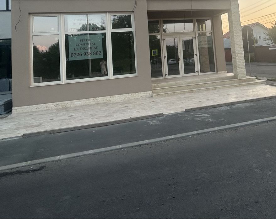 Spatiu De închiriat situat pe Prelungirea București