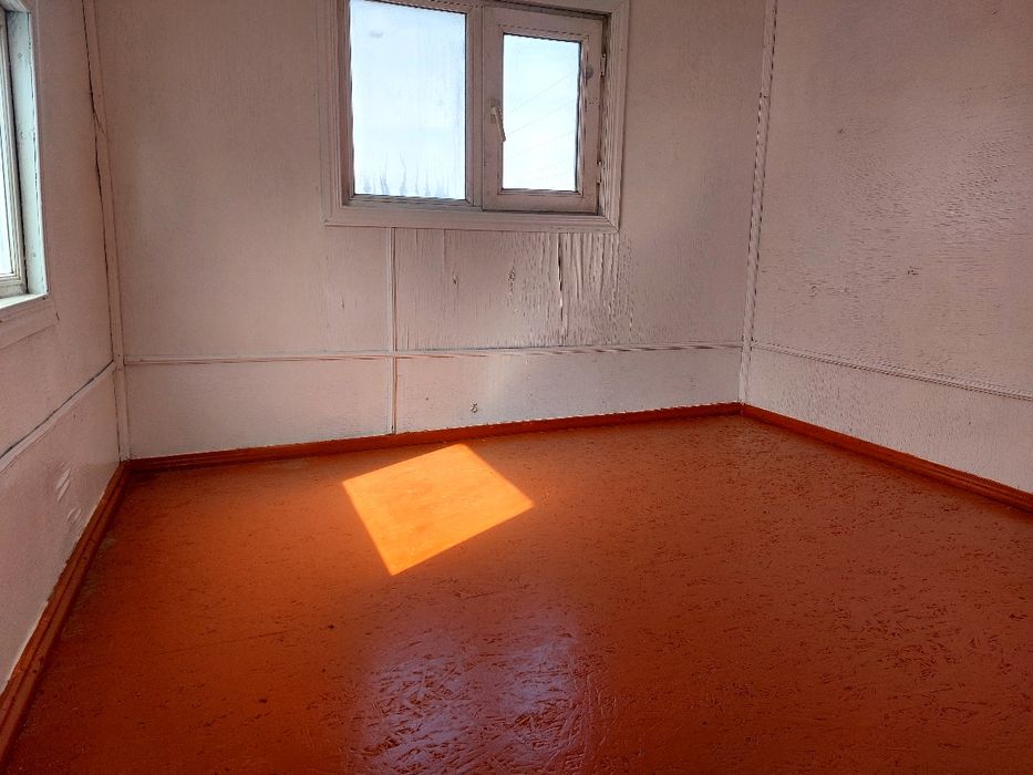 Вагончик  жилой  утепленный