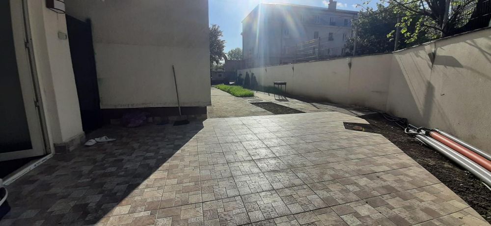 Apartament 3 camere sector 1 210 Mp utili